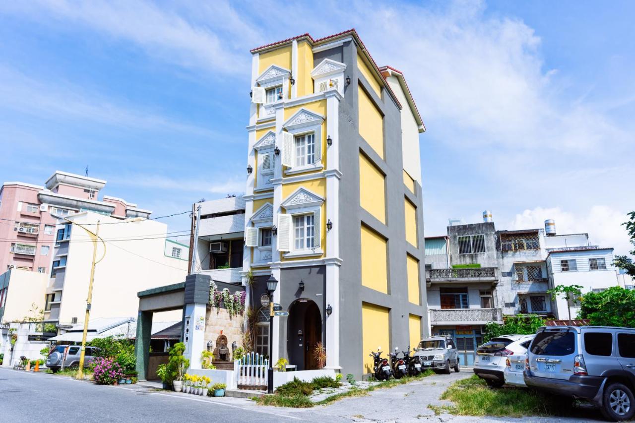 花蓮花漾夏卡爾民宿-無人民宿自助入住-包棟可烤肉可麻將 Hualien Buitenkant foto